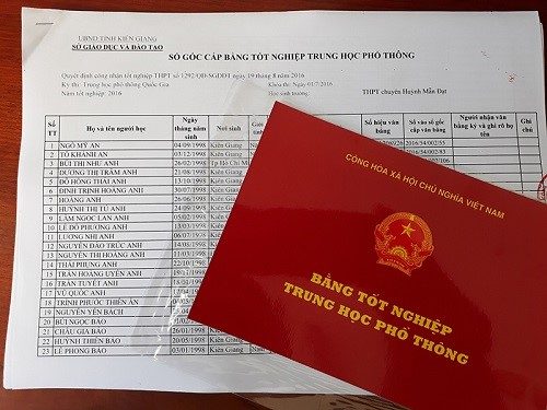 Làm Bằng Cấp 3 Tại TPHCM Phôi Thật uy Tín Và Đảm Bảo